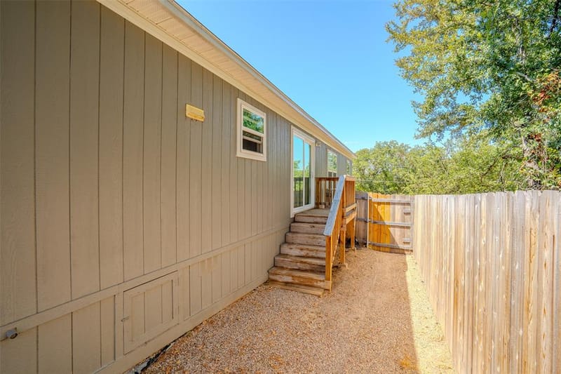 5913 N Oklahoma Trail, Granbury TX 76048 - Photo 26