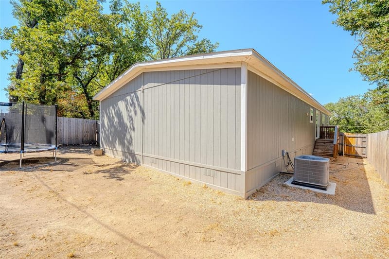5913 N Oklahoma Trail, Granbury TX 76048 - Photo 28