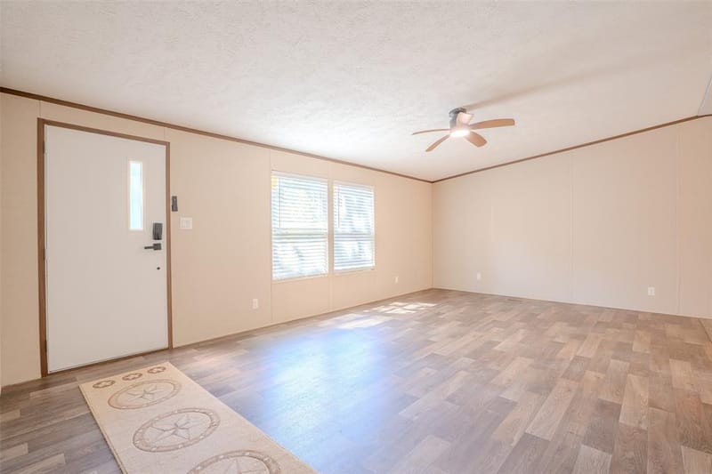 5913 N Oklahoma Trail, Granbury TX 76048 - Photo 5