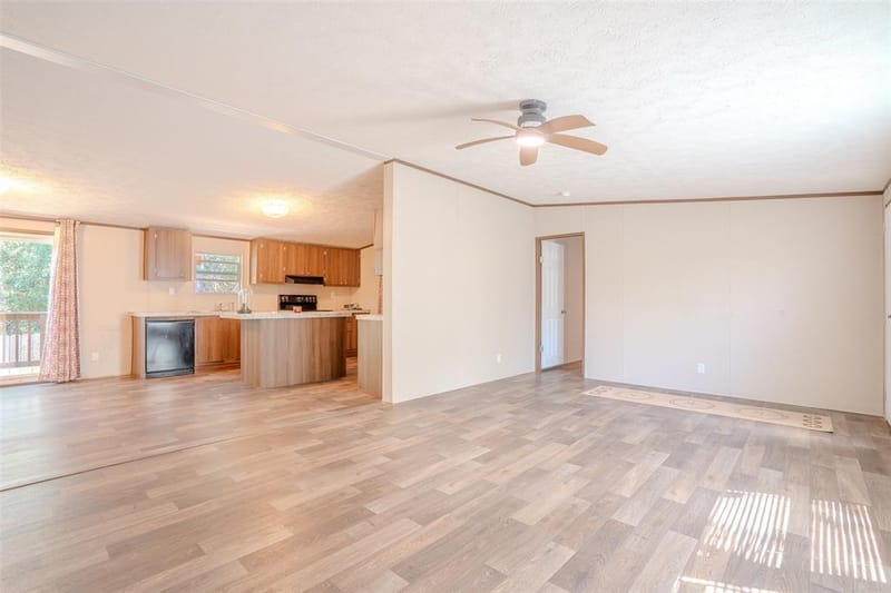 5913 N Oklahoma Trail, Granbury TX 76048 - Photo 10