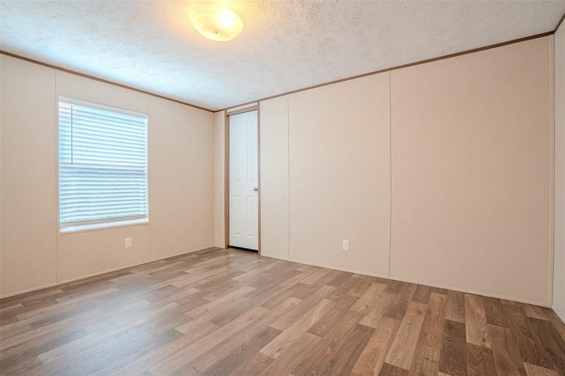 5913 N Oklahoma Trail, Granbury TX 76048 - Photo 19