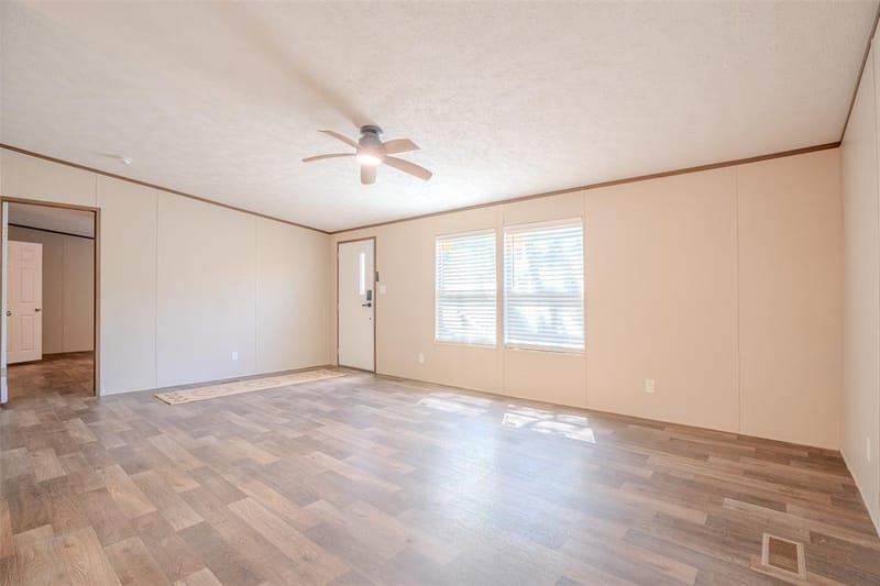 5913 N Oklahoma Trail, Granbury TX 76048 - Photo 8
