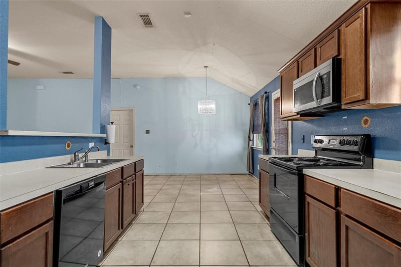 240 B B Burt, Waco TX 76708 - Photo 6
