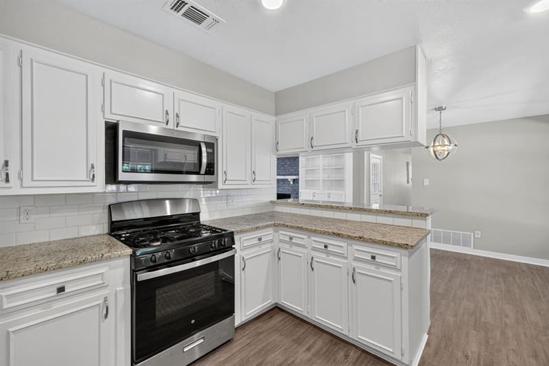 303 NW 32nd Street, Mineral Wells TX 76067 - Photo 13