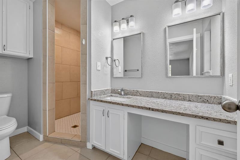 303 NW 32nd Street, Mineral Wells TX 76067 - Photo 17