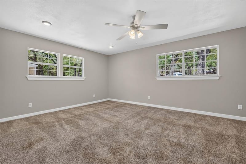 303 NW 32nd Street, Mineral Wells TX 76067 - Photo 15