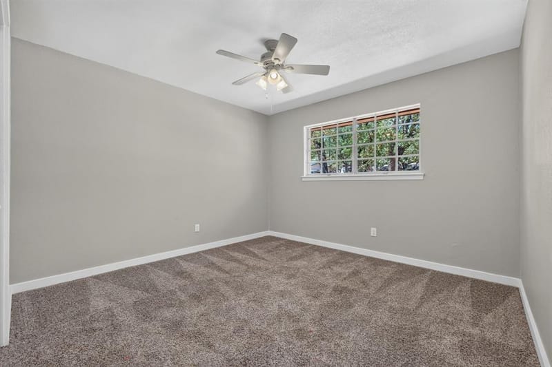 303 NW 32nd Street, Mineral Wells TX 76067 - Photo 25