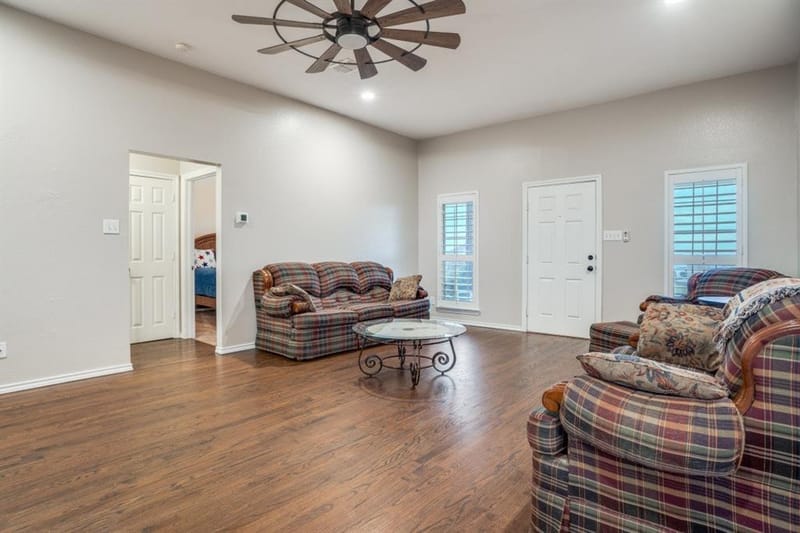 108 High Meadows Court, Decatur TX 76234 - Photo 4