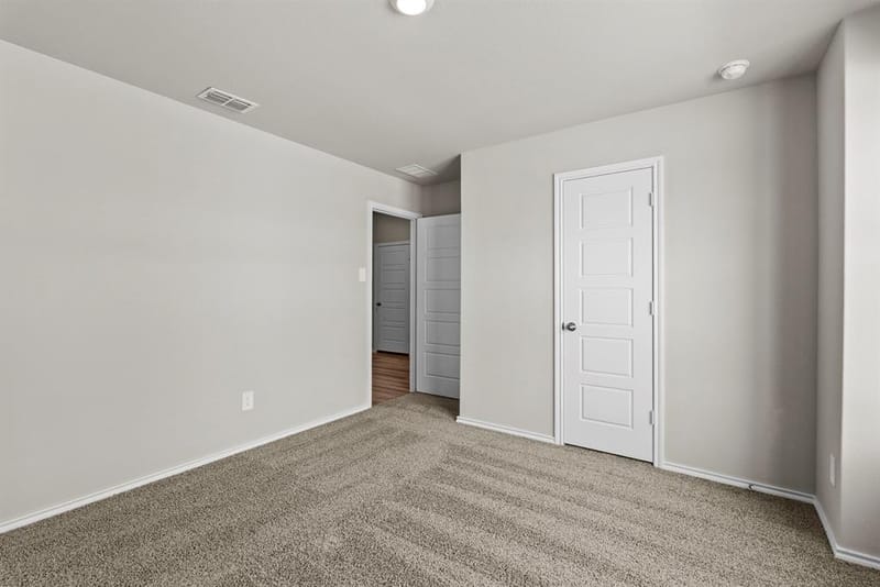 4253 Trickling Creek Lane, Fort Worth TX 76036 - Photo 5