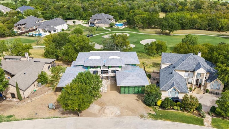 241 Oak Hill Drive, Trophy Club TX 76262 - Photo 3