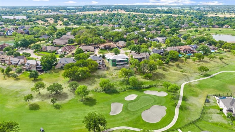 241 Oak Hill Drive, Trophy Club TX 76262 - Photo 21