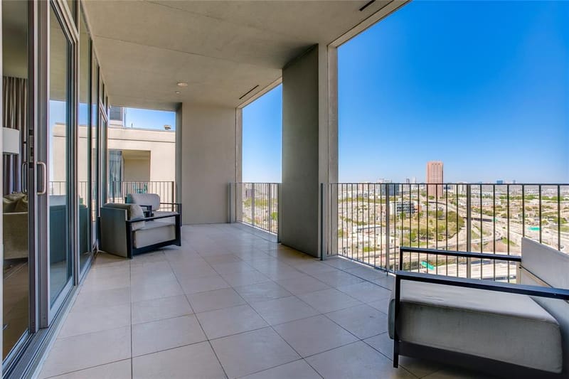 1717 Arts Plaza # 1910, Dallas TX 75201 - Photo 24