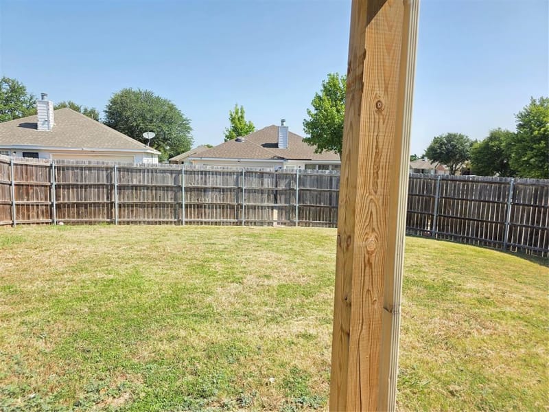 157 Bushel Lane, Dallas TX 75241 - Photo 6