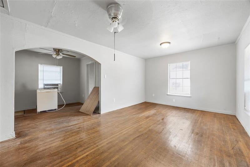 5800 Churchill Avenue, Dallas TX 75227 - Photo 23