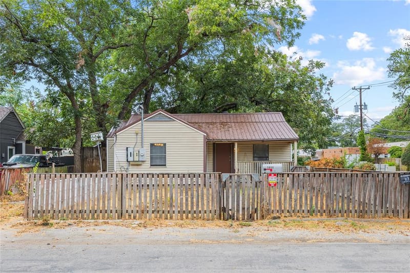5800 Churchill Avenue, Dallas TX 75227 - Photo 26