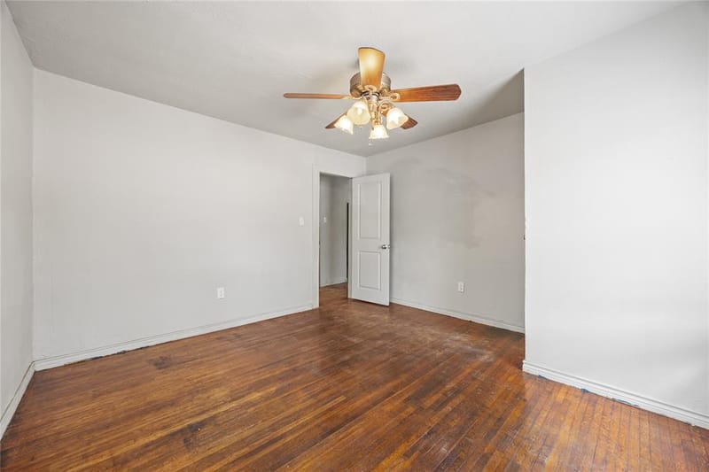 5800 Churchill Avenue, Dallas TX 75227 - Photo 19