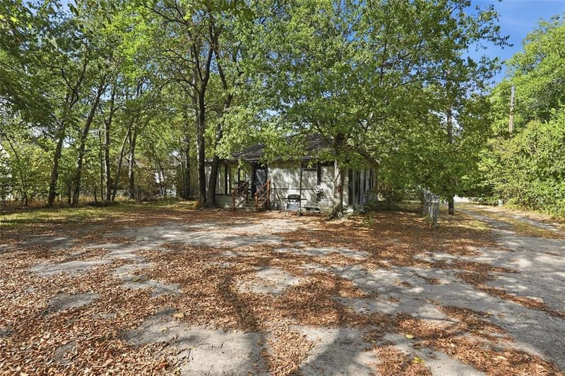 307 S Goodman, Kerens TX 75144 - Photo 20