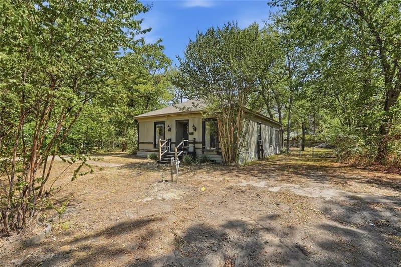307 S Goodman, Kerens TX 75144 - Photo 18