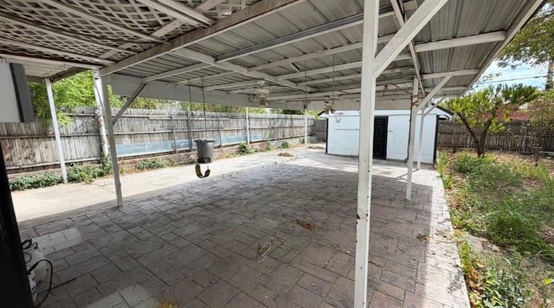 2719 NW 25th Street, Fort Worth TX 76106 - Photo 5