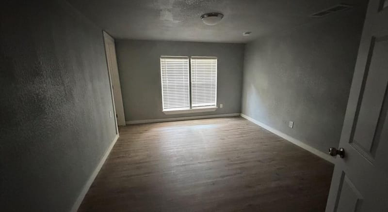 2719 NW 25th Street, Fort Worth TX 76106 - Photo 9