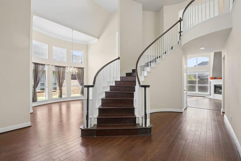 7036 Miramar, Grand Prairie TX 75054 - Photo 6