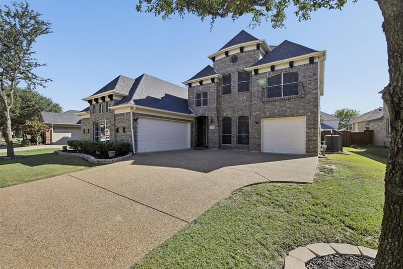 7036 Miramar, Grand Prairie TX 75054 - Photo 3