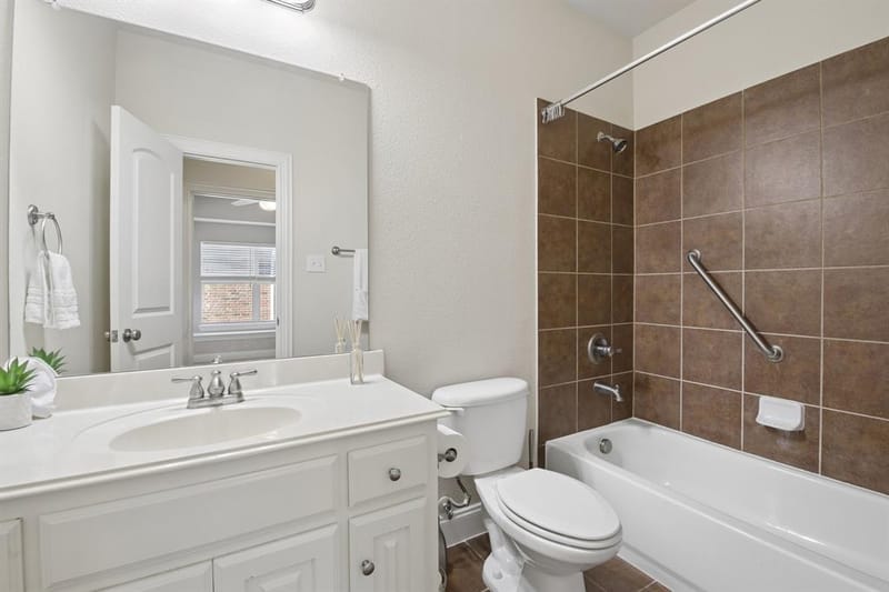 7036 Miramar, Grand Prairie TX 75054 - Photo 18