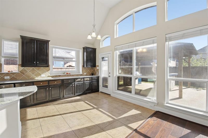 7036 Miramar, Grand Prairie TX 75054 - Photo 11