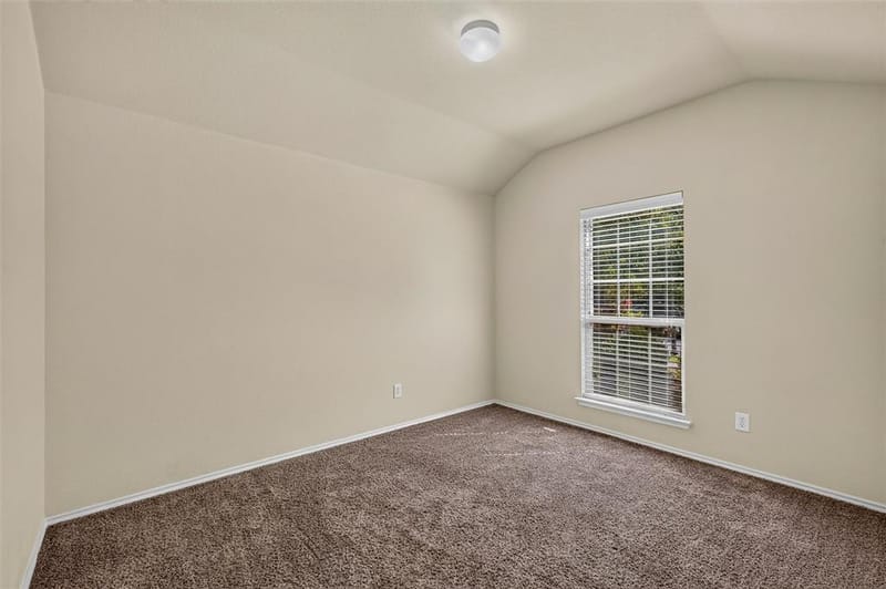 2060 Meadow Park Drive, Princeton TX 75407 - Photo 9