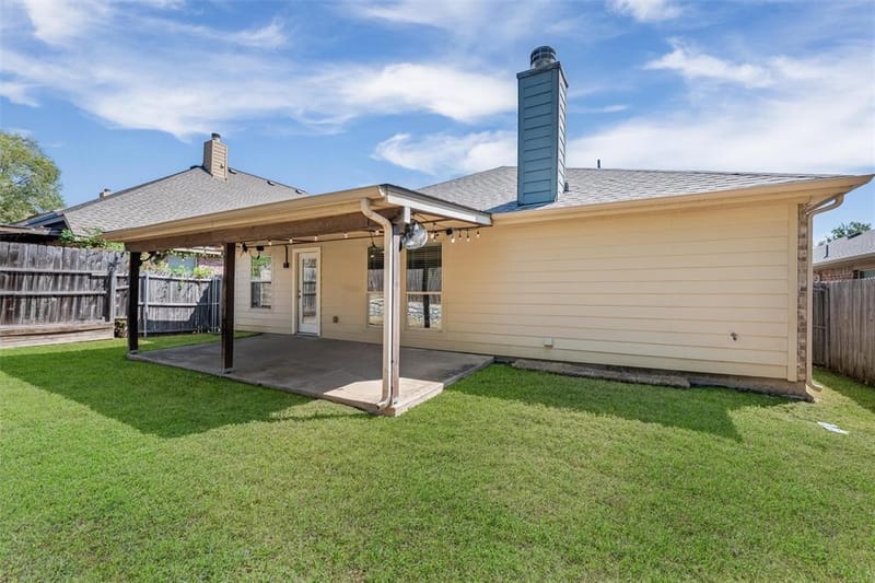 2060 Meadow Park Drive, Princeton TX 75407 - Photo 25