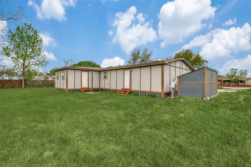 9695 Olive Street, Princeton TX 75407 - Photo 23