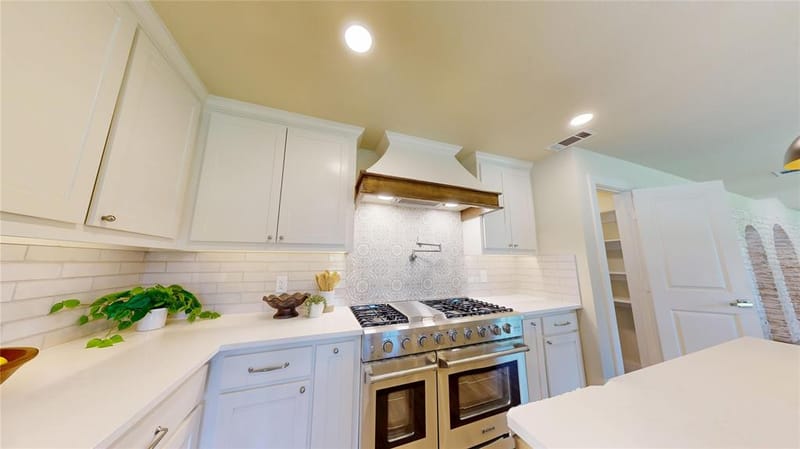 2917 Dartmouth Drive, Plano TX 75075 - Photo 6