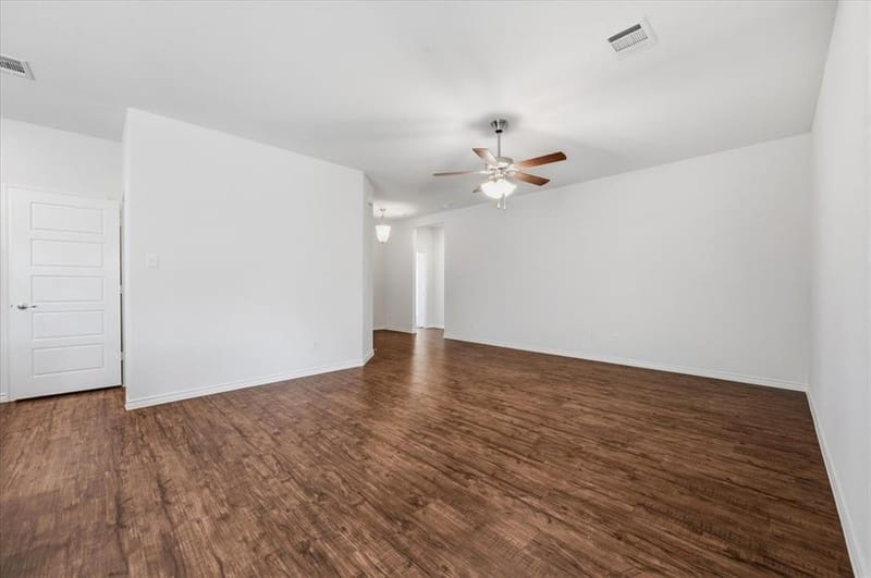 228 Garden Grove Drive, Waxahachie TX 75165 - Photo 6