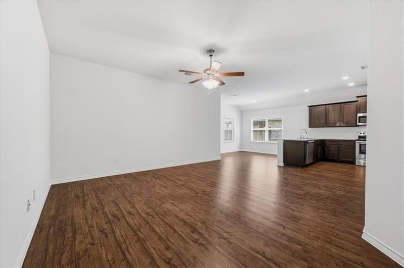 228 Garden Grove Drive, Waxahachie TX 75165 - Photo 7