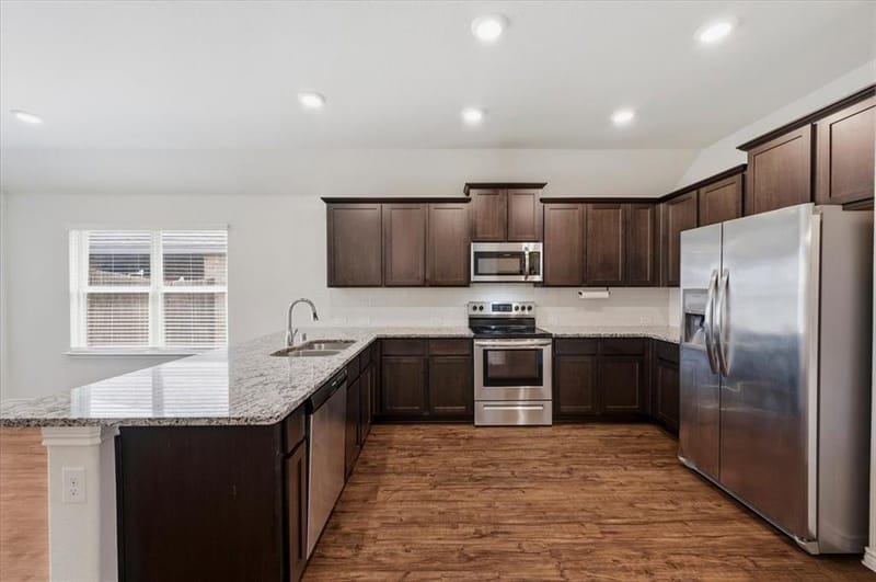 228 Garden Grove Drive, Waxahachie TX 75165 - Photo 10