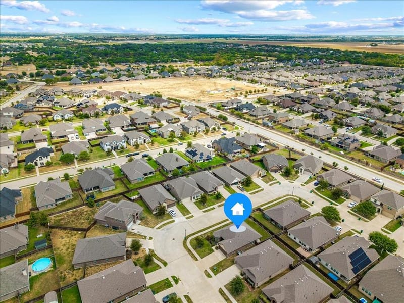 228 Garden Grove Drive, Waxahachie TX 75165 - Photo 4
