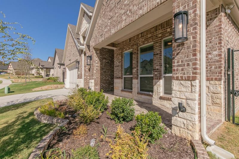 10129 La Frontera Drive, Fort Worth TX 76179 - Photo 5