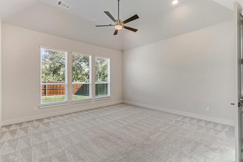 10129 La Frontera Drive, Fort Worth TX 76179 - Photo 18