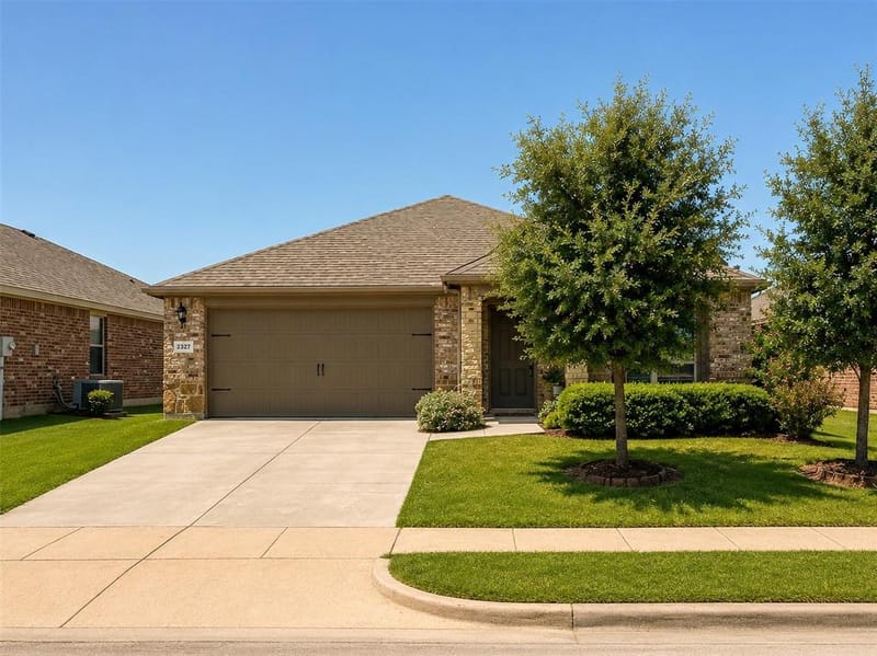 2327 San Marcos Drive, Forney TX 75126 - Photo 2