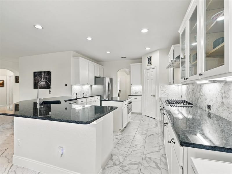 6436 Landmark Trail, The Colony TX 75056 - Photo 12