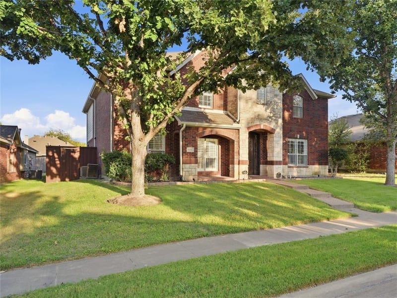 6436 Landmark Trail, The Colony TX 75056 - Photo 3