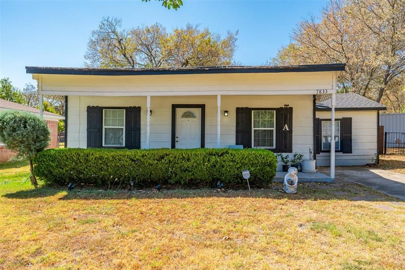 7833 Tacoma Drive, White Settlement TX 76108