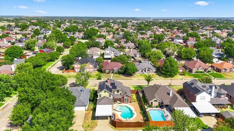 8302 Brentwood Street, Rowlett TX 75088 - Photo 38