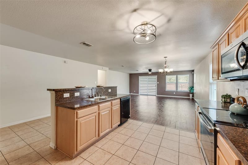 403 Welcome Street, Cedar Hill TX 75104 - Photo 11