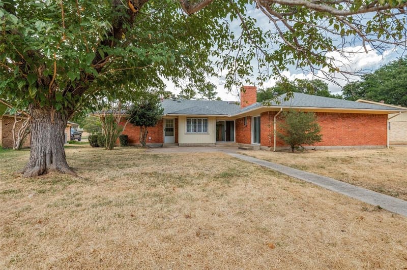 1713 Briardale Court, Arlington TX 76013 - Photo 21
