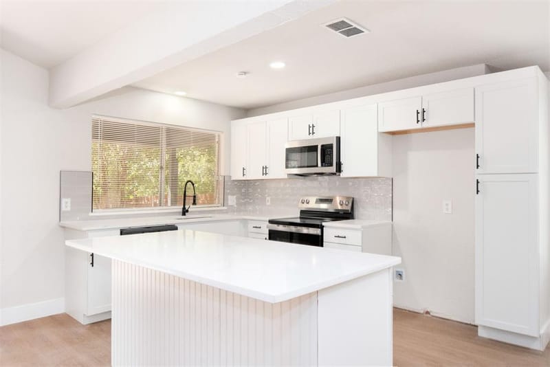 7708 N Richland Boulevard, North Richland Hills TX 76180 - Photo 12
