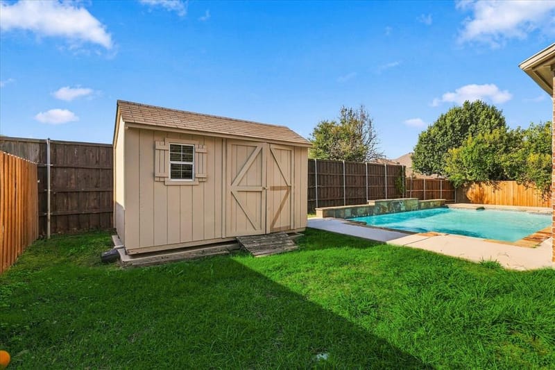 1329 Bateman Lane, Celina TX 75009 - Photo 32