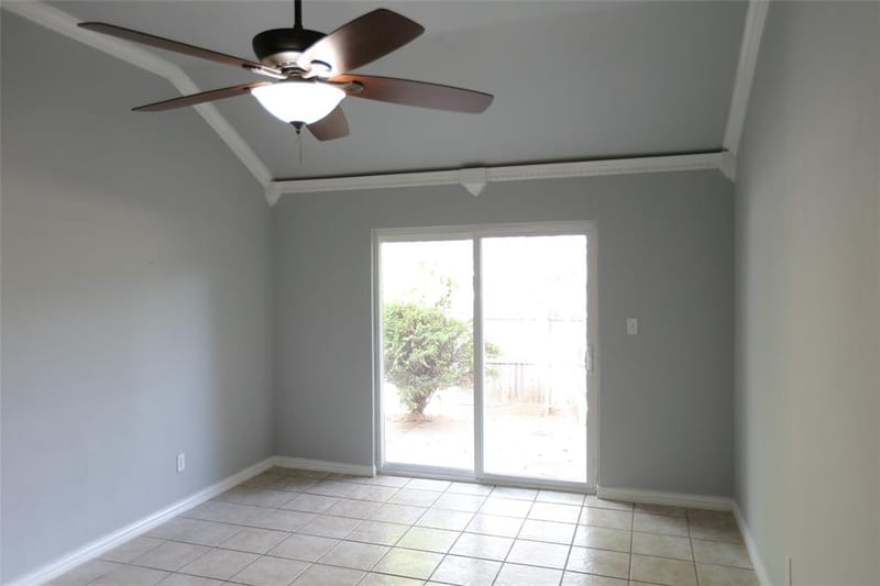1212 Paco, Denton TX 76209 - Photo 4