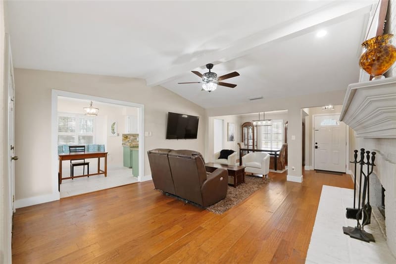 1602 Meadowglen Lane, Mesquite TX 75150 - Photo 7