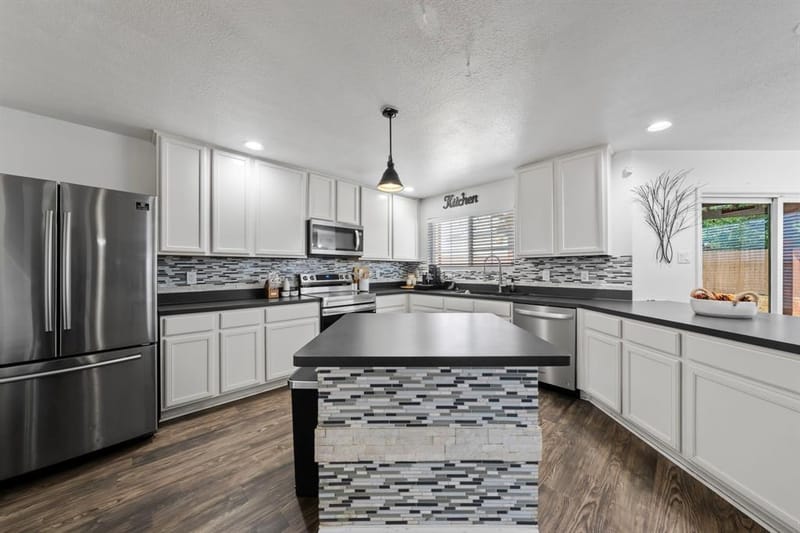 207 Equestrian Drive, Waxahachie TX 75165 - Photo 7